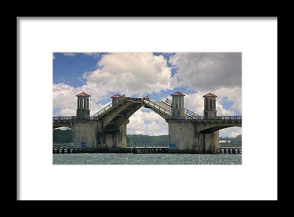 Bridge Of Lions Photo Framed Print featuring the photograph Bridge of Lions St Augustine Florida by Bob Pardue