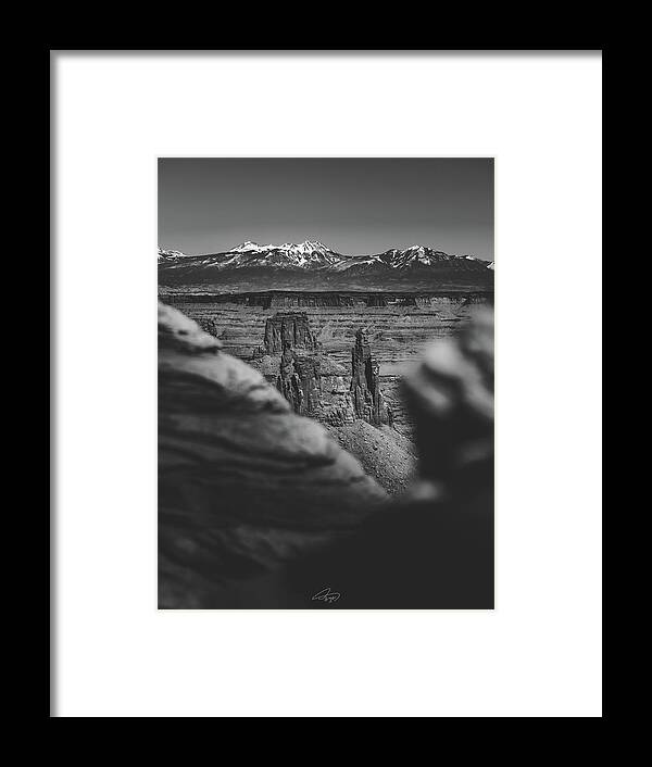  Framed Print featuring the photograph Canyonpeering BW D by William Boggs