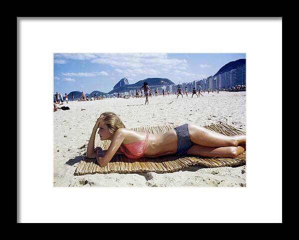 Fashion Framed Print featuring the photograph Cheryl Tiegs in a Jantzen Swimsuit by Kourken Pakchanian