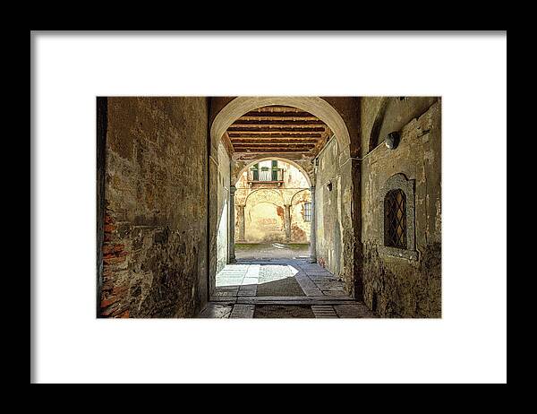 Italy Framed Print featuring the photograph Como Italy Alley by Douglas Wielfaert