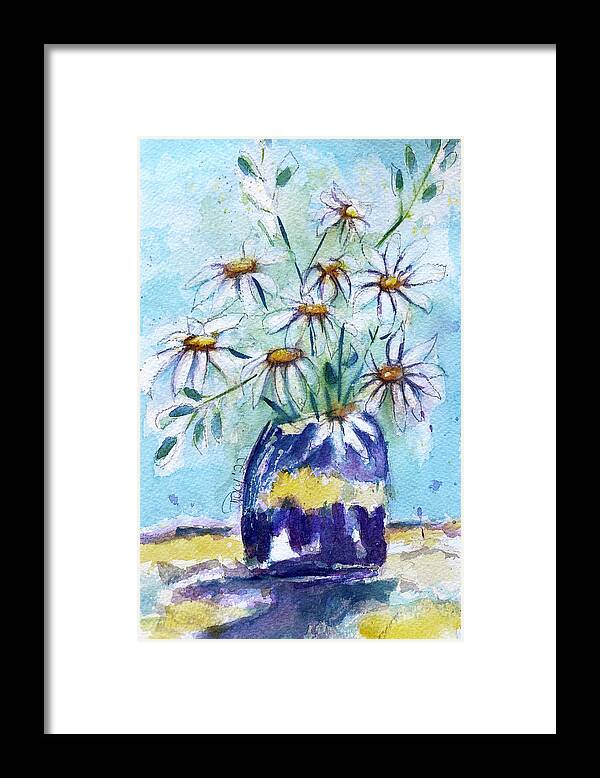 Loose Floral Framed Print featuring the painting Daisies in a Purple Vase by Roxy Rich