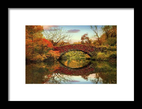 Bridge Framed Print featuring the photograph Dawn at Gapstow by Jessica Jenney