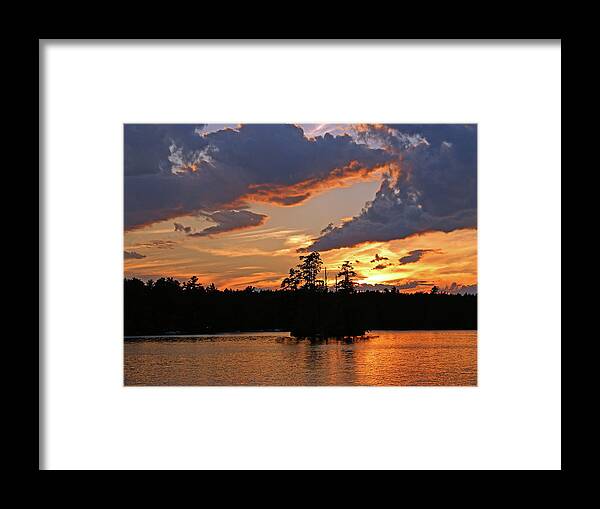 Sunset Framed Print featuring the photograph Evening Enchantment by Lynda Lehmann