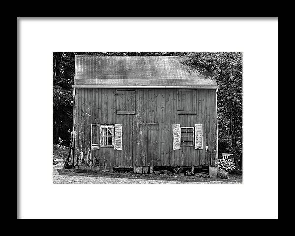 Abandoned Framed Print featuring the photograph Forgotten Tiny Home by David Letts