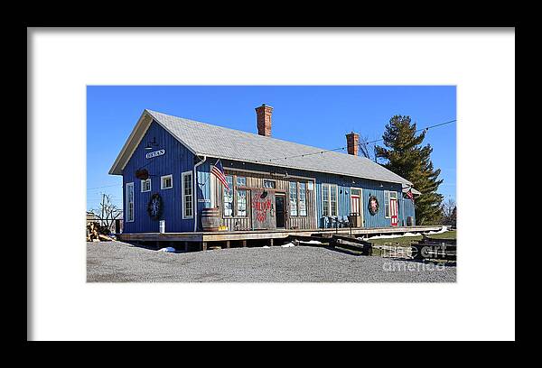 Bryan Ohio Framed Print featuring the photograph Former Bryan Ohio Train Depot 9880 by Jack Schultz