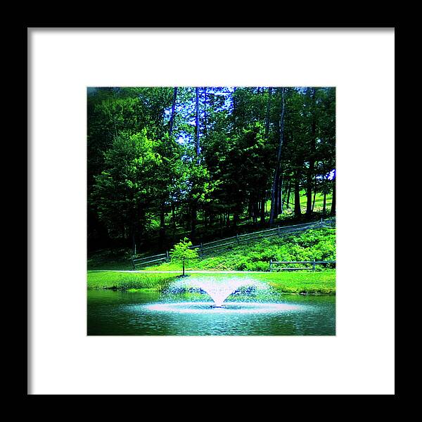 Fountain Framed Print featuring the photograph Fountain by Christopher Reed