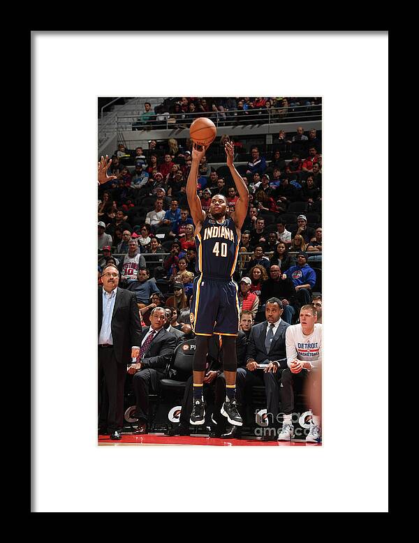 Nba Pro Basketball Framed Print featuring the photograph Glenn Robinson by Chris Schwegler