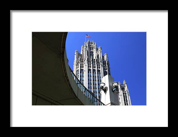Architecture Framed Print featuring the photograph Gothic Tribune Tower Curve by Patrick Malon