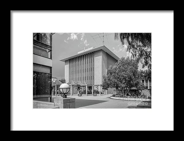 Harvey Mudd College Framed Print featuring the photograph Harvey Mudd College Sprague Memorial Building by University Icons