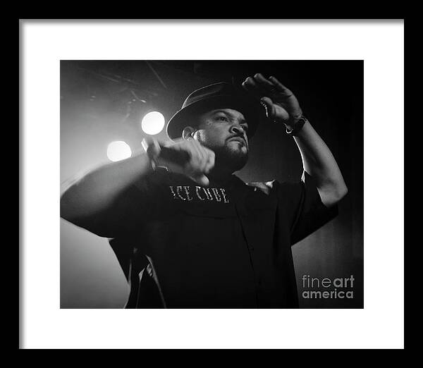 2011 Framed Print featuring the photograph Ice Cube Photos - O'Shea Jackson by David Oppenheimer