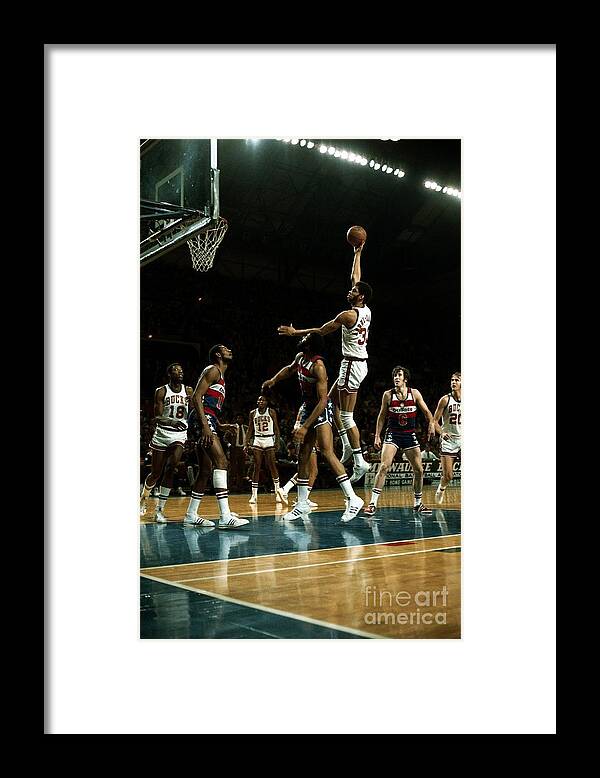 Kareem Abdul-jabbar Metal Print by Nba Photos - NBA Photo Store