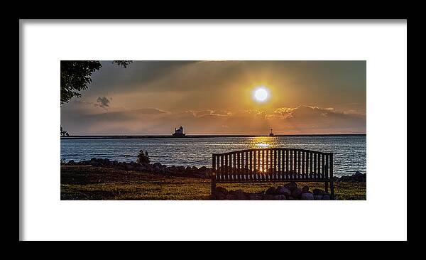 Sunset Framed Print featuring the photograph Lakeview Park Sunset by Rod Best