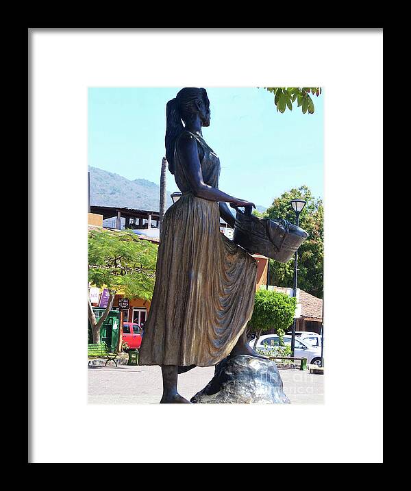 Bronze Statues Framed Print featuring the photograph Land Of Women #8 by Rosanne Licciardi