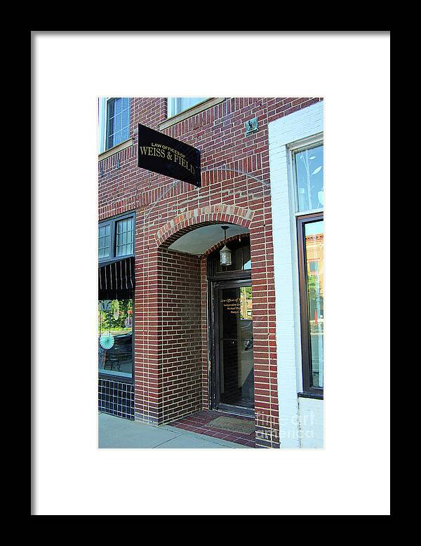 Law Office Framed Print featuring the photograph Law Offices of Weiss and Field Perrysburg Ohio 7518 by Jack Schultz
