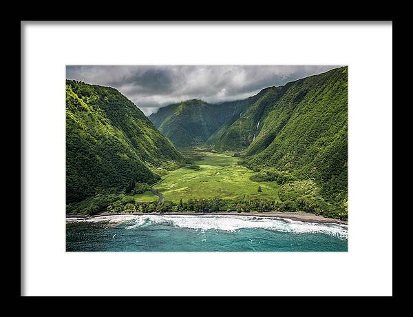 Maui Dream Mountains Framed Print featuring the photograph Maui Dream Mountains by Leonardo Dale