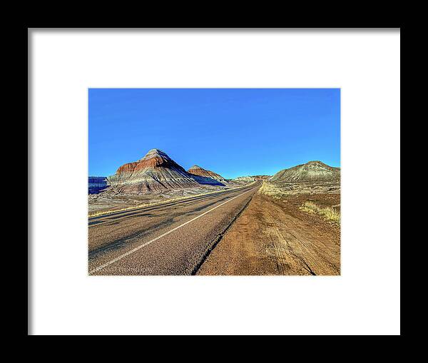 Road Framed Print featuring the photograph Middle of Nowhwere by Pam Rendall