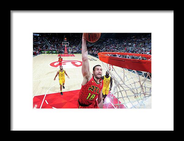 Atlanta Framed Print featuring the photograph Miles Plumlee by Scott Cunningham