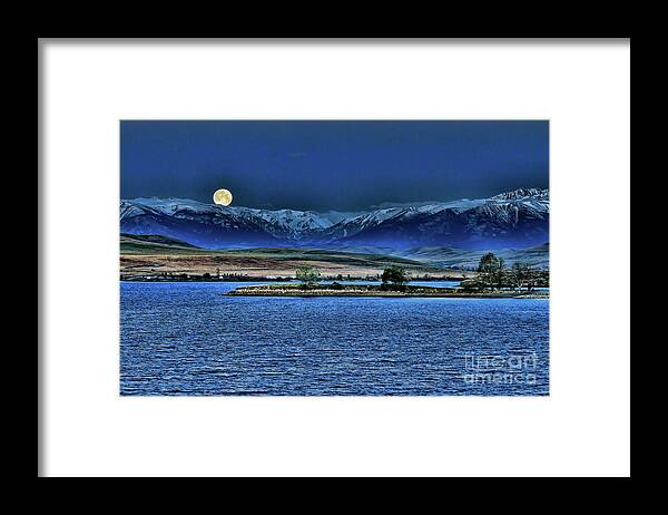 Cooney Framed Print featuring the photograph Moonset Over Cooney by Gary Beeler