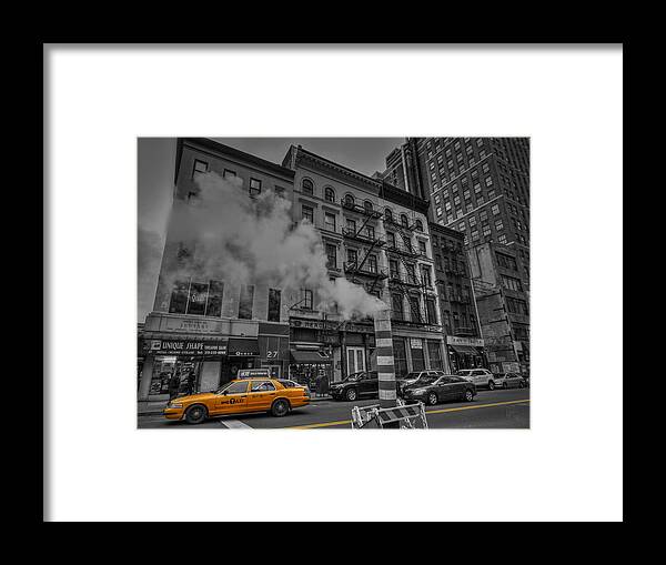 New York City Framed Print featuring the photograph New York City - Lower Manhattan 006 by Lance Vaughn
