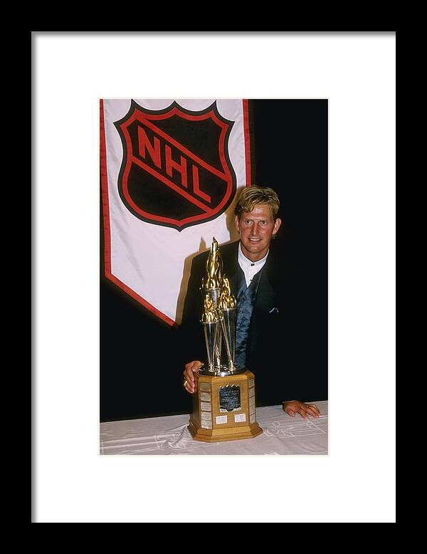 Presentation Framed Print featuring the photograph NHL Awards Roberts by Rick Stewart