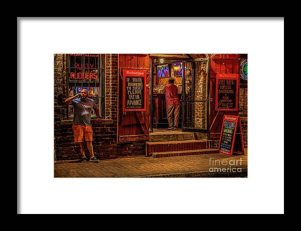 Bar Framed Print featuring the photograph Nightlife in Savannah by Shelia Hunt