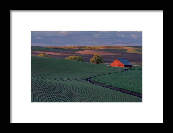 Palouse Framed Print featuring the photograph Palouse Barn #2 by Greg Waddell