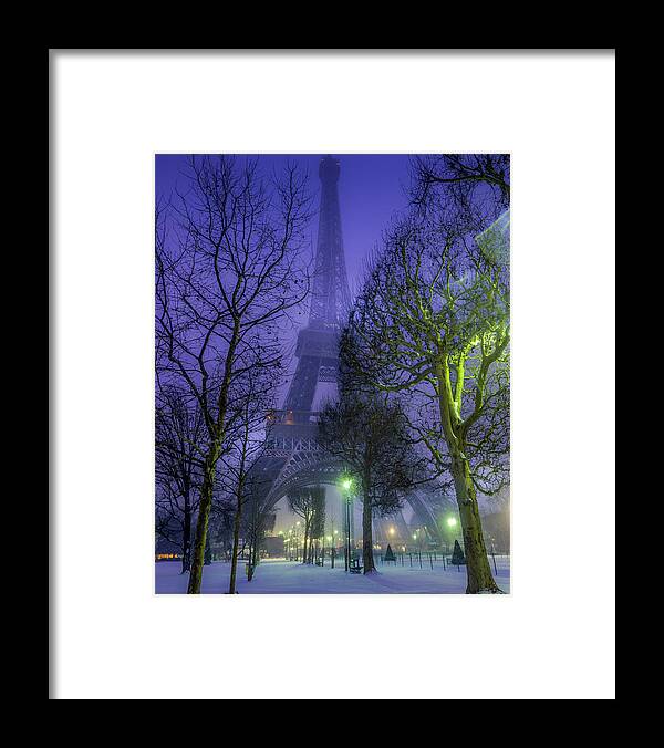 Champ De Mars Framed Print featuring the photograph Paris In The Snow by Serge Ramelli