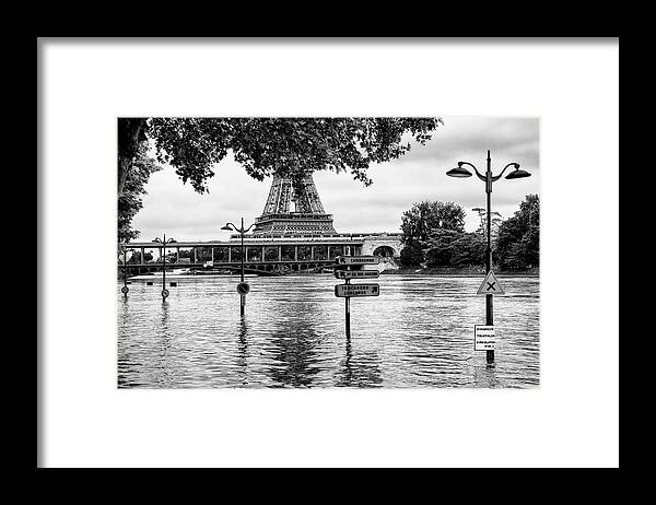 Paris Framed Print featuring the photograph Paris sur Seine Collection - Along the Seine V by Philippe HUGONNARD