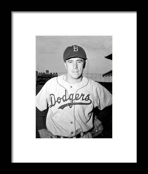 People Framed Print featuring the photograph Pee Wee Reese by Kidwiler Collection