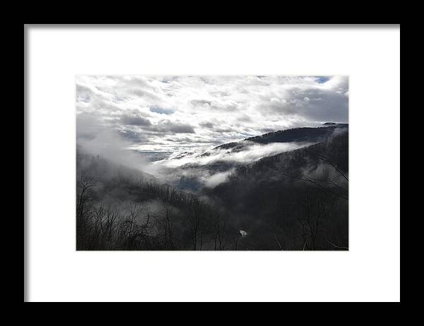 Mountain Sunrise Framed Print featuring the photograph Pendleton Sunrise by Randy Bodkins