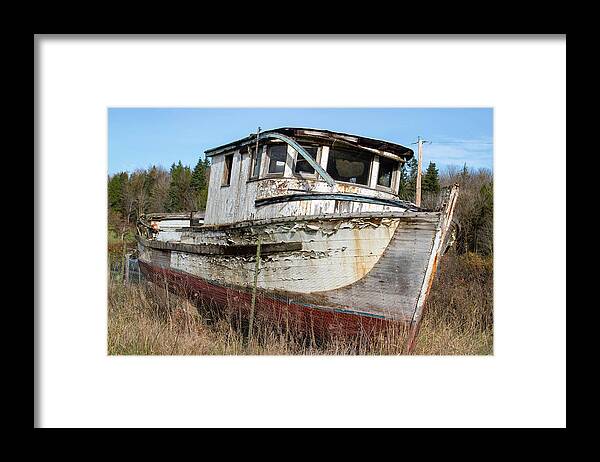 Abandoned Boat Framed Print featuring the photograph Peninsula abandoned relic by Cathy Anderson
