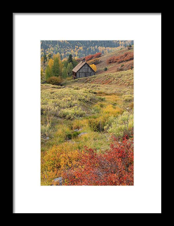 Fall Framed Print featuring the photograph Picturesque Barn In Fall by Denise Bush