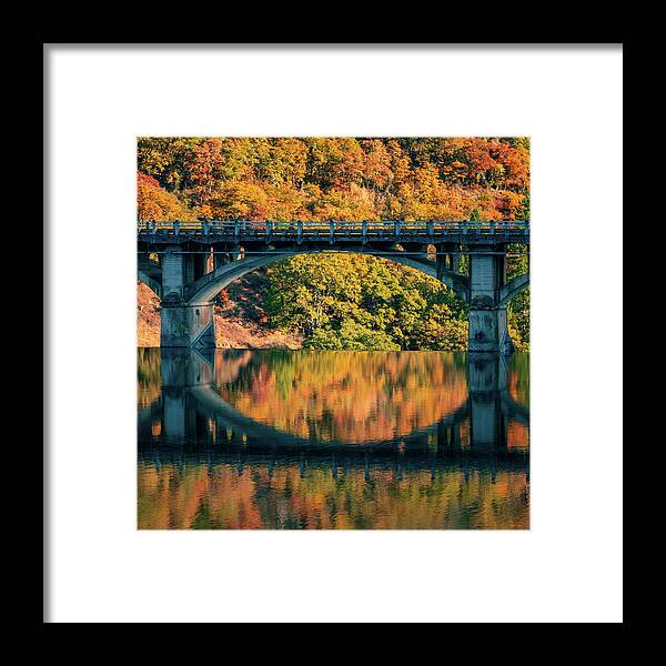 Tpeak Photos Framed Print featuring the photograph Pit 3 Autumn by Mike Lee