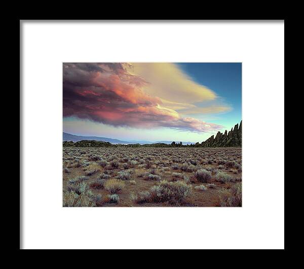 Landscape Framed Print featuring the photograph Sierra Crescendo by Paul Breitkreuz