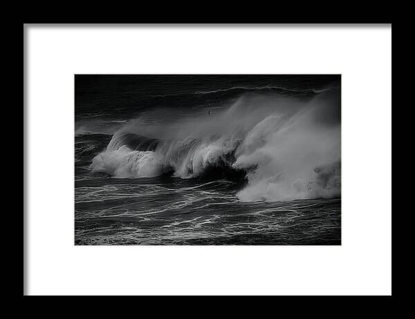 H2o Framed Print featuring the photograph Spray Play by Bill Posner
