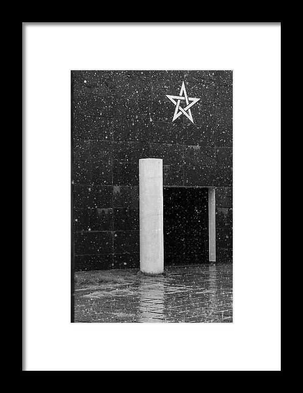 Minimalism Framed Print featuring the photograph Star Drenched in Rain by Prakash Ghai