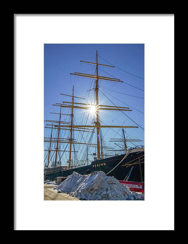 Peking Framed Print featuring the photograph Sunburst on the Peking by Cate Franklyn
