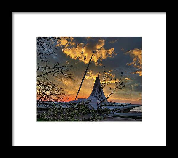 Milwaukee Framed Print featuring the photograph Sunrise at the Calatrava by Scott Olsen