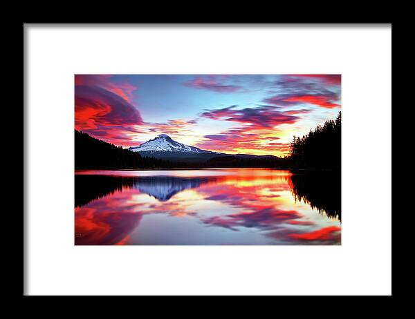 Mount Hood Framed Print featuring the photograph Sunrise on the Lake by Darren White