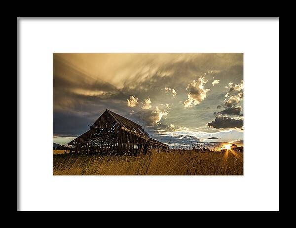 Barn Framed Print featuring the photograph Sunset Flare at Mapleton Barn by Wesley Aston