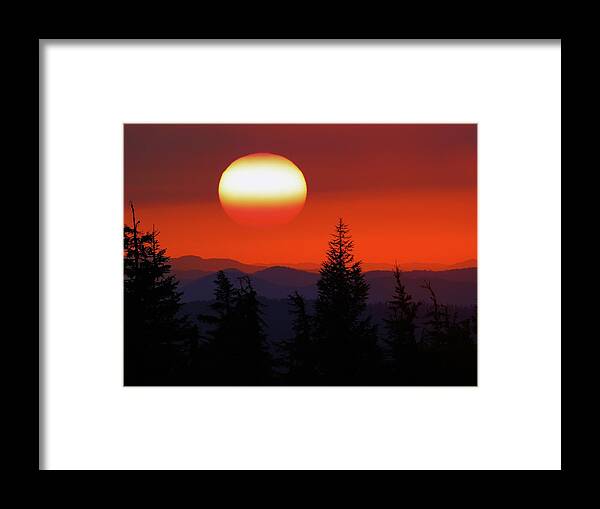 Sun Framed Print featuring the photograph Sunset South Oregon by Carl Moore