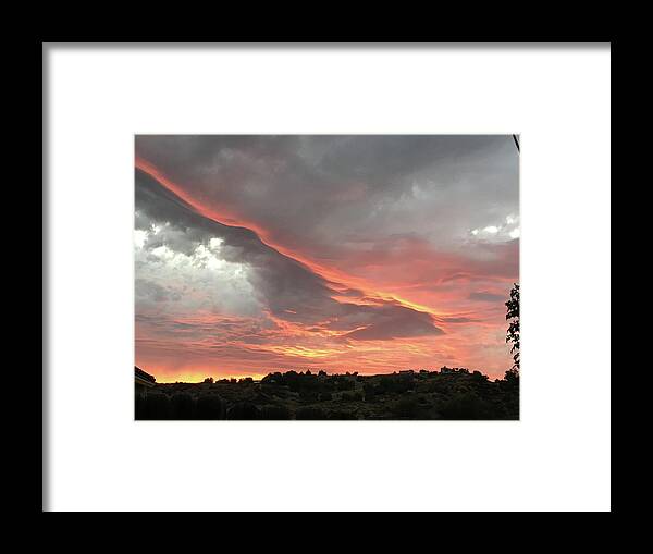 Spectacular Sunset Framed Print featuring the photograph Temecula Sunset by Roxy Rich