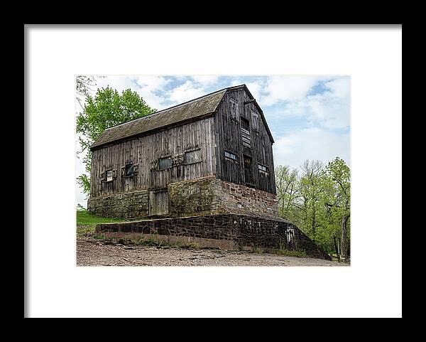 Scenic Framed Print featuring the photograph The Barn Boathouse at Weathersfield Cove by Kyle Lee