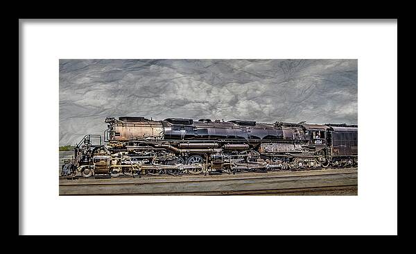 Big Boy Framed Print featuring the photograph The Big Boy UP 2014 by Laura Terriere