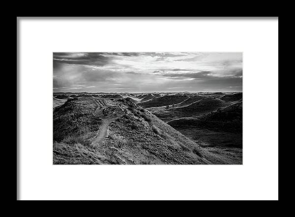 Badlands Hiking Trail Framed Print featuring the photograph Through The Badlands Black And White by Dan Sproul