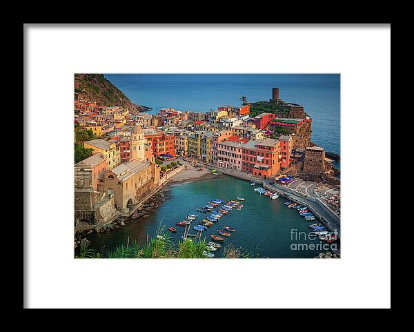 Cinque Terre Framed Print featuring the photograph Vernazza Pomeriggio by Inge Johnsson
