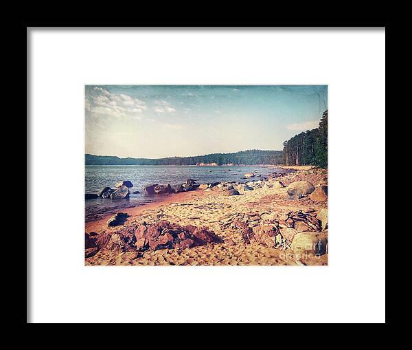 Vintage Framed Print featuring the photograph Vintage Shores of Lake Superior by Phil Perkins
