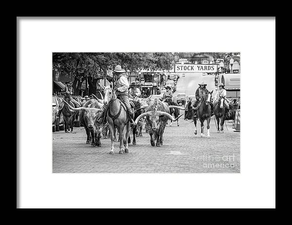 Landscape Framed Print featuring the photograph Walking The Last Mile by Diana Mary Sharpton