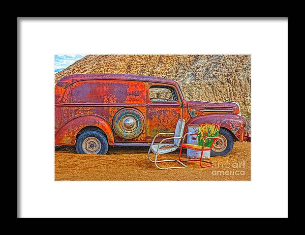  Framed Print featuring the photograph Where We Stop Along The Way by Rodney Lee Williams