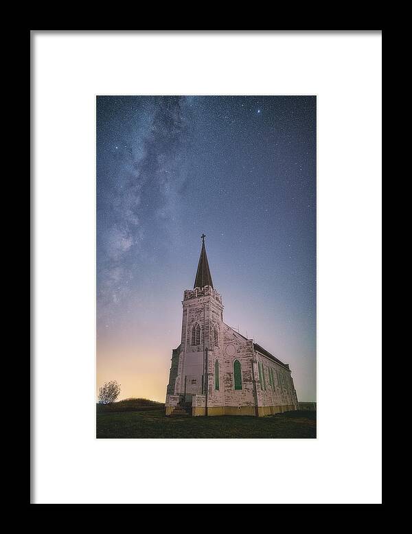 Nebraska Framed Print featuring the photograph Wilson's Night Watch by Darren White